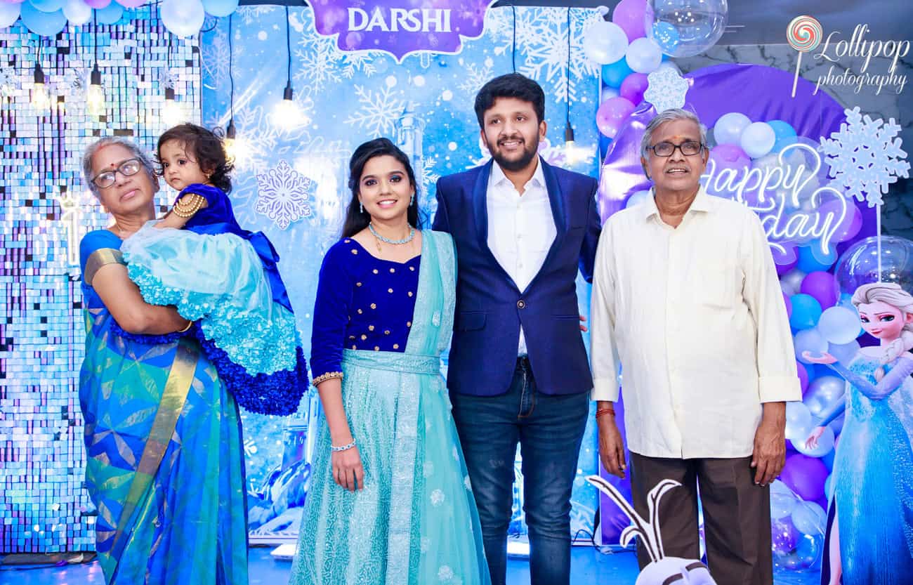 Pranika poses with her family, including grandparents, at her Frozen-themed birthday photoshoot in Coimbatore.